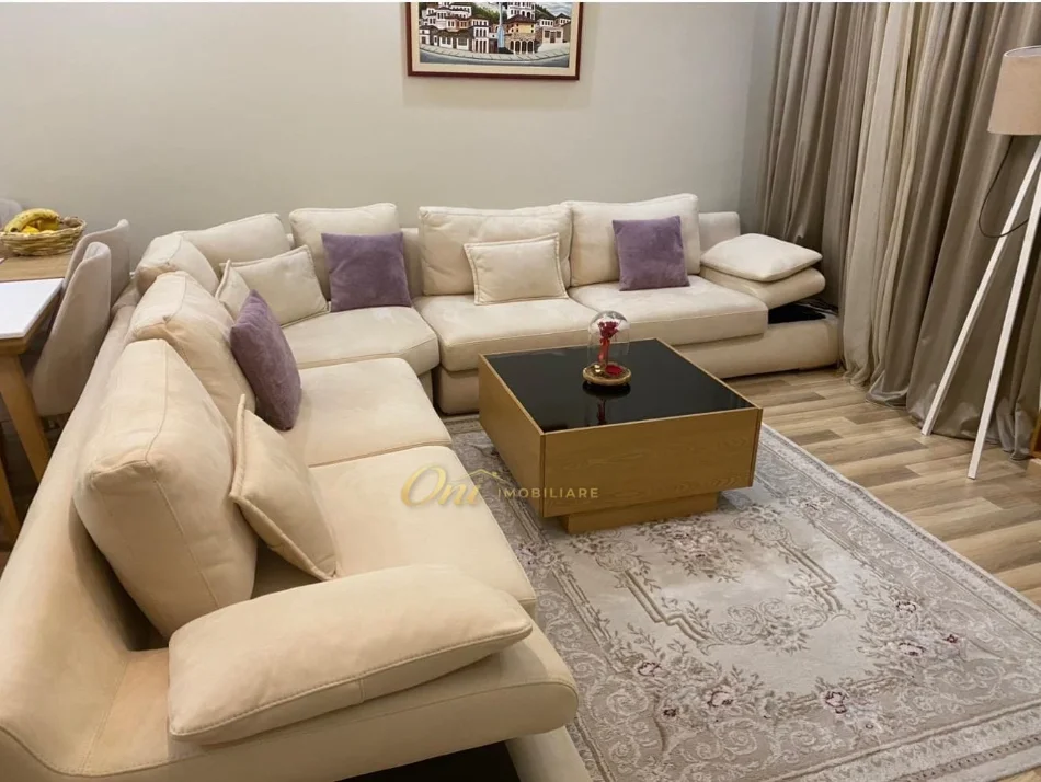 Tirane, shitet apartament 1+1 Kati 7, 76 m² 133.000 € (YZBERISHT)