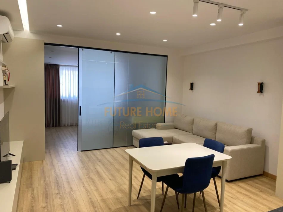 Tirane, shitet apartament 1+1 Kati 9, 61 m² 130.000 € (Unaza e Re, pranë Bar Oslo)