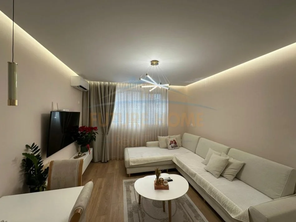 Tirane, shitet apartament 1+1+Post Parkimi,  Kati 0, 59 m² 87.000 € (Shkoze)