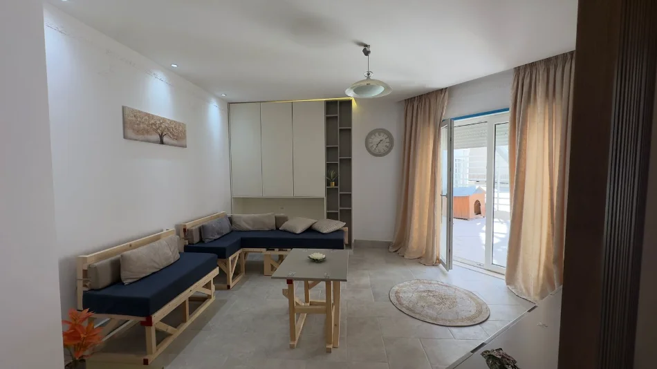 Tirane, shitet apartament 1+1+ Verande, Kati 2, 67 m² 145.000 € (Kodra e Diellit)