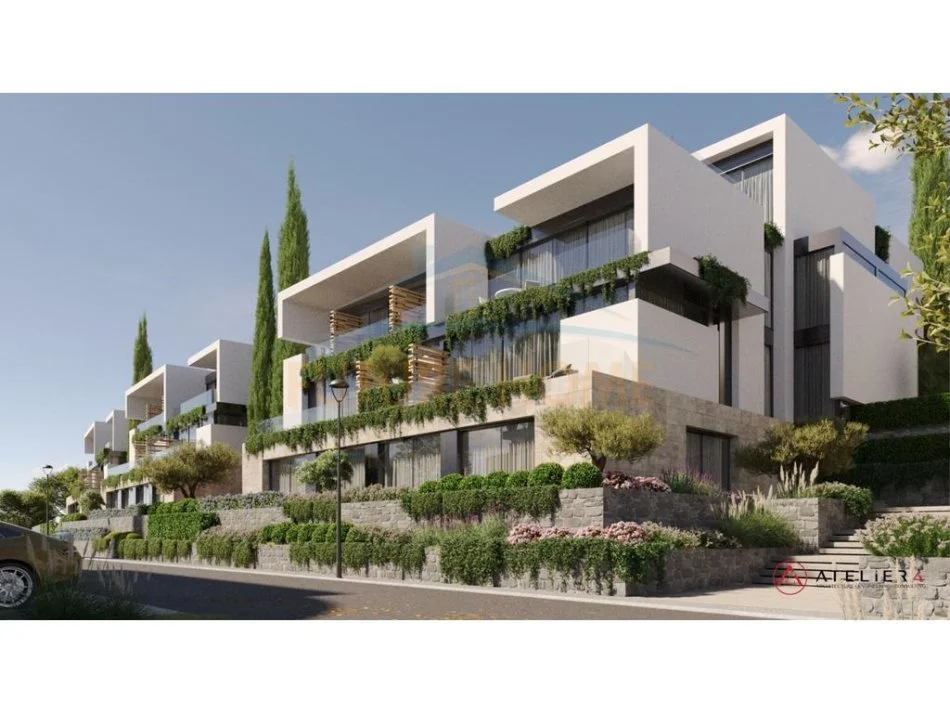 Tirane, shitet apartament 2+1+2,  Kati 2, 132 m² (Crystal Lake Residence, Farke)   Kontaktoni per Cmimin