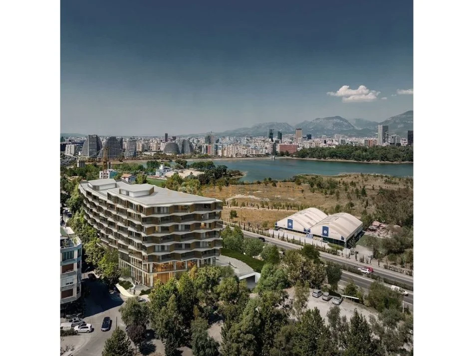 Tirane, shitet apartament 2+1+2+Verande, Kati 5, 195 m² 518.000 € (Liqeni i Thate)