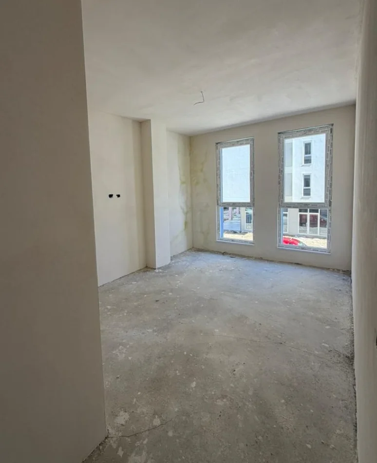 Tirane, shitet apartament 2+1 , 81 m² 95.000 €