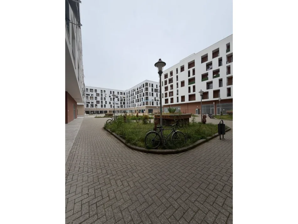 Tirane, shitet apartament 2+1+Aneks+Ballkon Kati 3, 101 m² 110.000 €