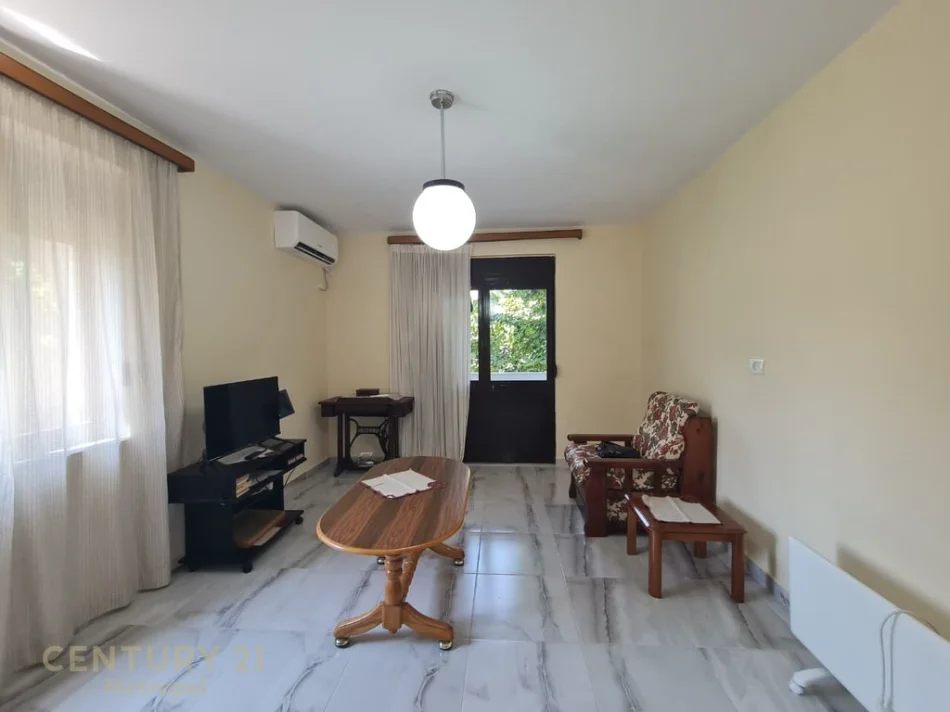 Tirane, shitet apartament 2+1+Aneks+Ballkon Kati 3, 55 m² 147.000 € (rruga mine peza)