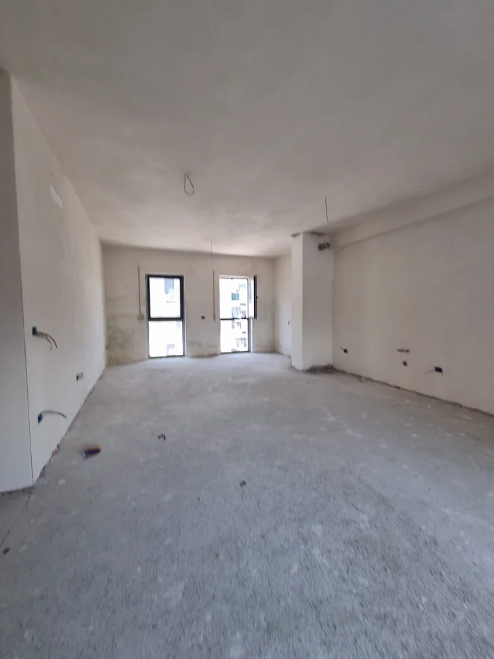Tirane, shitet apartament 2+1+Aneks+Ballkon Kati 7, 128 m² 209.715 € (rruga don bosko)