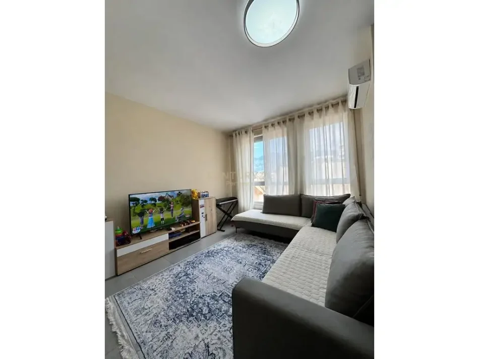 Tirane, shitet apartament 2+1+Aneks Kati 3, 81 m² 161.200 € (Ali Dem)