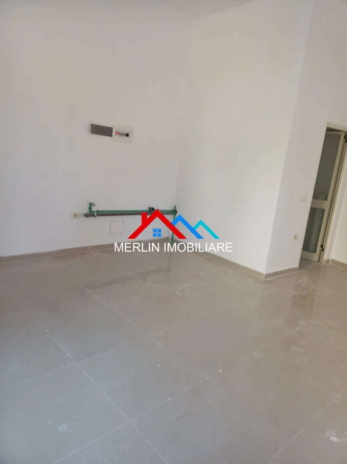 Tirane, shitet apartament 2+1+Ballkon Kati 0, 68 m² 75.000 € (RRUGA MUHAMED DELIU,FRESK)
