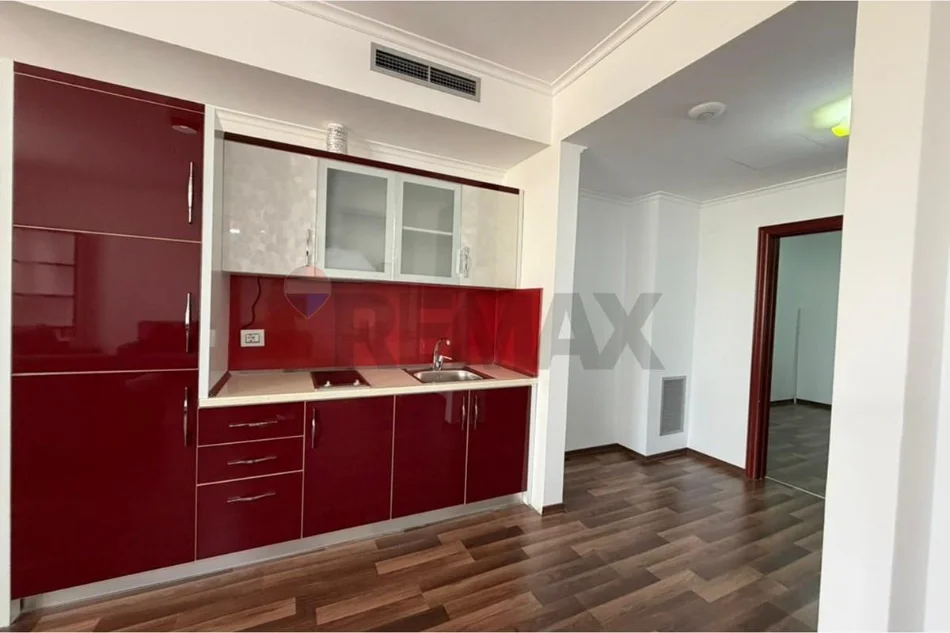 Tirane, shitet apartament 2+1+Ballkon Kati 0, 82 m² 118.790 € (FARKE)