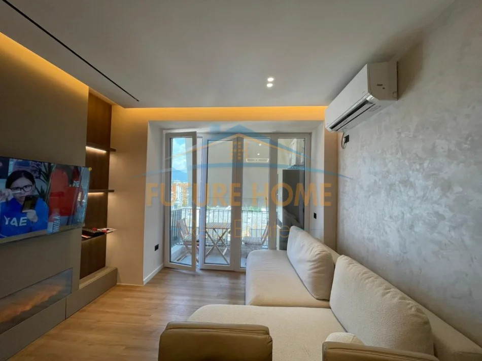 Tirane, shitet apartament 2+1+Ballkon Kati 10, 67 m² 179.000 € (Rruga Dritan Hoxha, Kompleksi Aura)