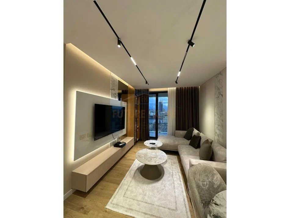 Tirane, shitet apartament 2+1+Ballkon Kati 10, 94 m² (Mine Peza)