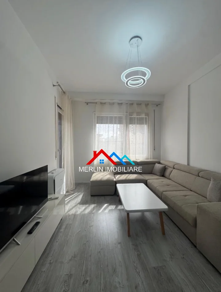 Tirane, shitet apartament 2+1+Ballkon Kati 1, 86 m² 19,600,000 LEKE (RRUGA MUSTAFA HASKA,PERBALLE SPITALIT AMERICAN 3)