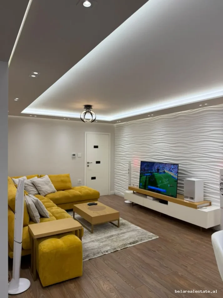 Tirane, shitet apartament 2+1+Ballkon Kati 2, 106 m² 273.000 € (Dritan Hoxha)