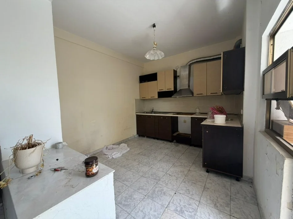 Tirane, shitet apartament 2+1+Ballkon Kati 2, 112 m² 255,000  € (Vasil Shanto, Tirane)
