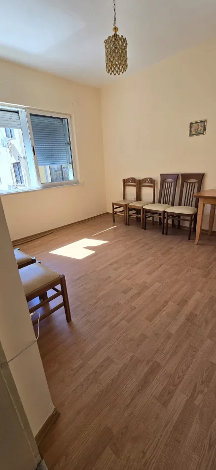 Tirane, shitet apartament 2+1+Ballkon Kati 2, 72 m² 193.000 €