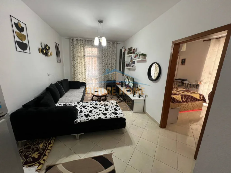 Tirane, shitet apartament 2+1+Ballkon Kati 2, 87 m² 160.000 € (Kodra e Diellit)