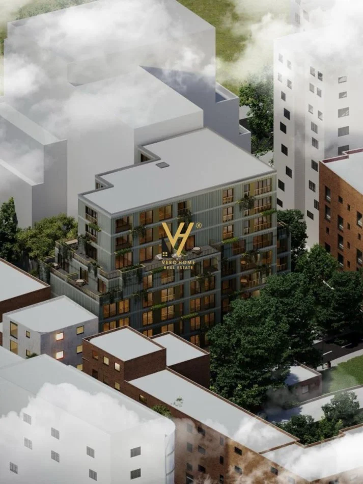 Tirane, shitet apartament 2+1+Ballkon Kati 3, 108 m² 272.000 € (QENDER)