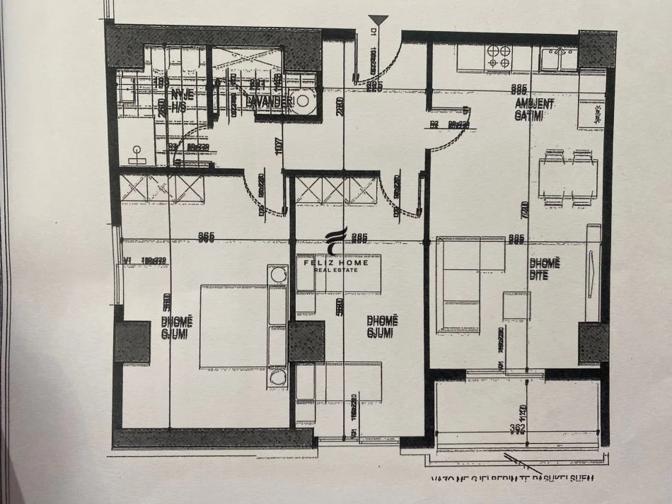 Tirane, shitet apartament 2+1+Ballkon Kati 3, 135 m² 207.000 € (ISH FUSHA AVIACIONIT)