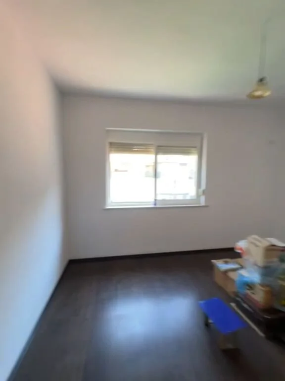 Tirane, shitet apartament 2+1+Ballkon Kati 3, 75 m² 160.000 € (Siri Kodra)