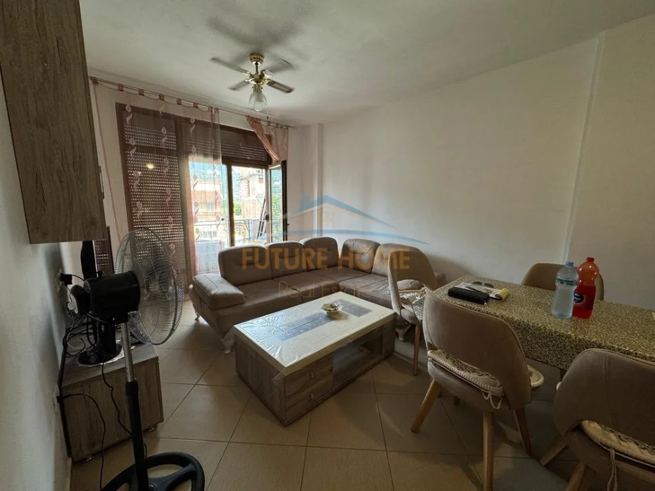 Tirane, shitet apartament 2+1+Ballkon Kati 3, 87 m² 132.000 €