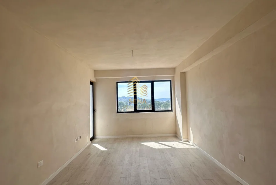 Tirane, shitet apartament 2+1+Ballkon Kati 4, 95 m² 152.000 € (Astir, Urgan Gate)