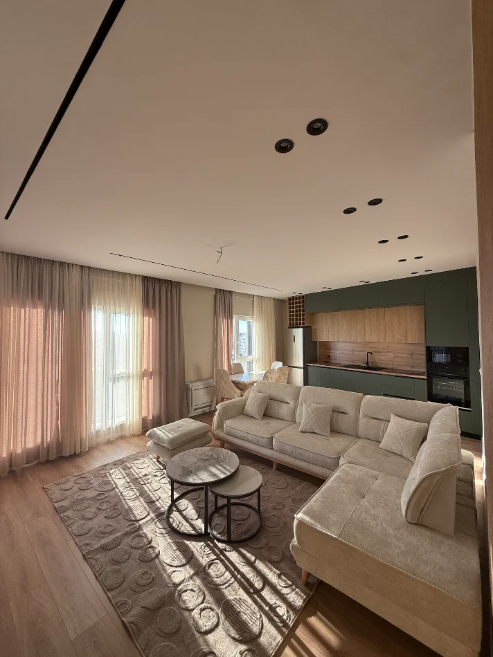 Tirane, shitet apartament 2+1+Ballkon Kati 5, 104 m² 240.000 €