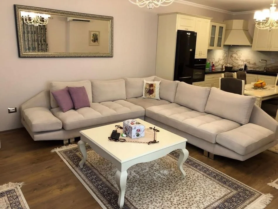 Tirane, shitet apartament 2+1+Ballkon Kati 5, 126 m² 155.000 € (FRESKU)