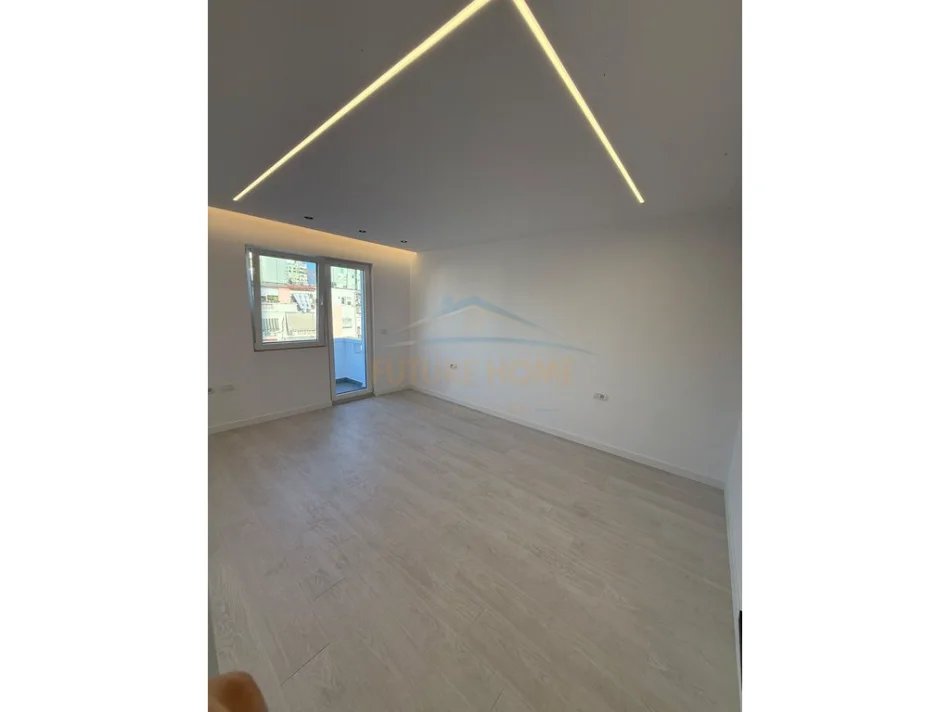 Tirane, shitet apartament 2+1+Ballkon Kati 5, 66 m² 165.000 € (Vasil Shanto)