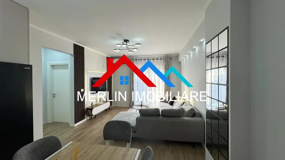 Tirane, shitet apartament 2+1+Ballkon Kati 6, 81 m² 112.000 € (BULEVARDI DONALD TRUMP,KAMEZ)
