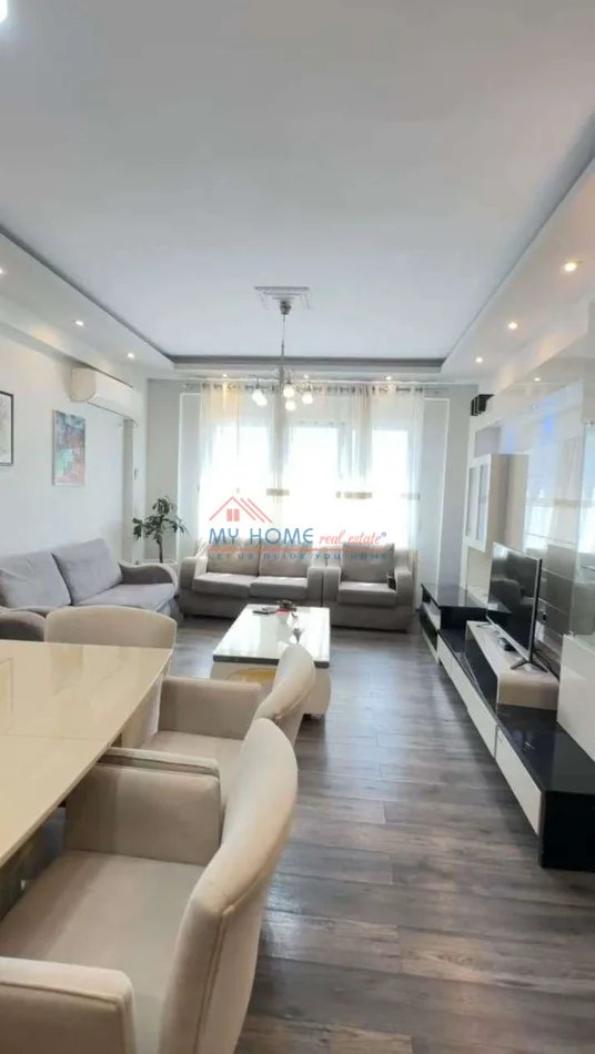 Tirane, shitet apartament 2+1+Ballkon Kati 6, 93 m² 258.000 € (Rruga Bilal Sina)