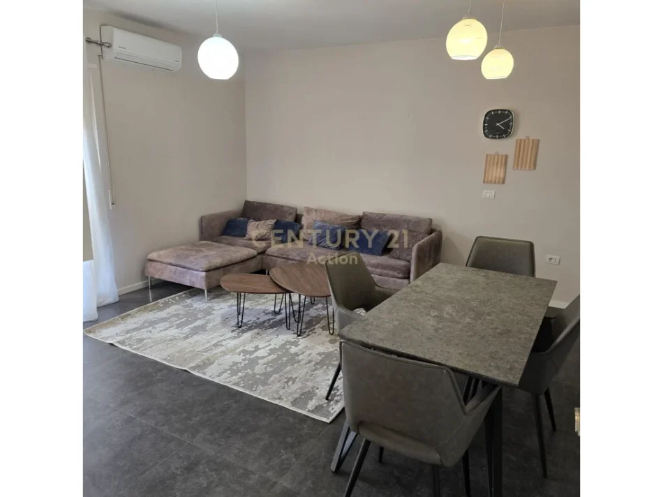 Tirane, shitet apartament 2+1+Ballkon Kati 6, 98 m² 270.000 € (Ali Demi)