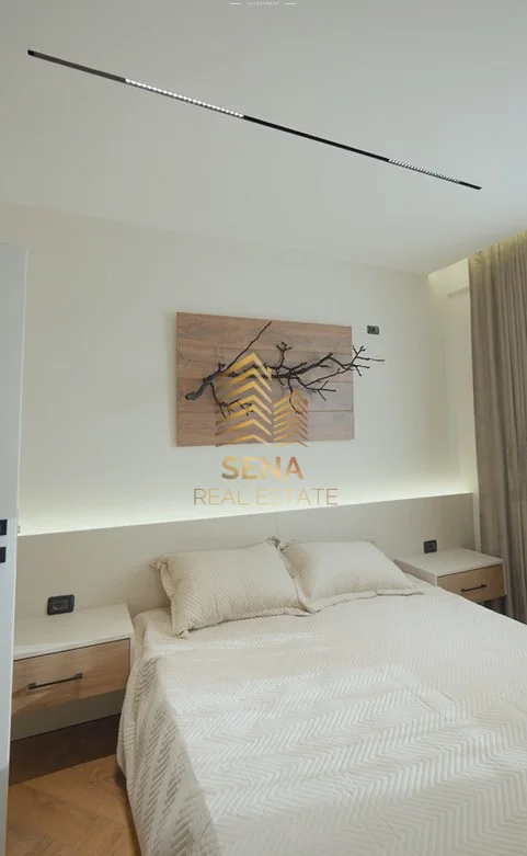 Tirane, shitet apartament 2+1+Ballkon Kati 7, 101 m² 240.000 € (Pallati me Shigjeta)