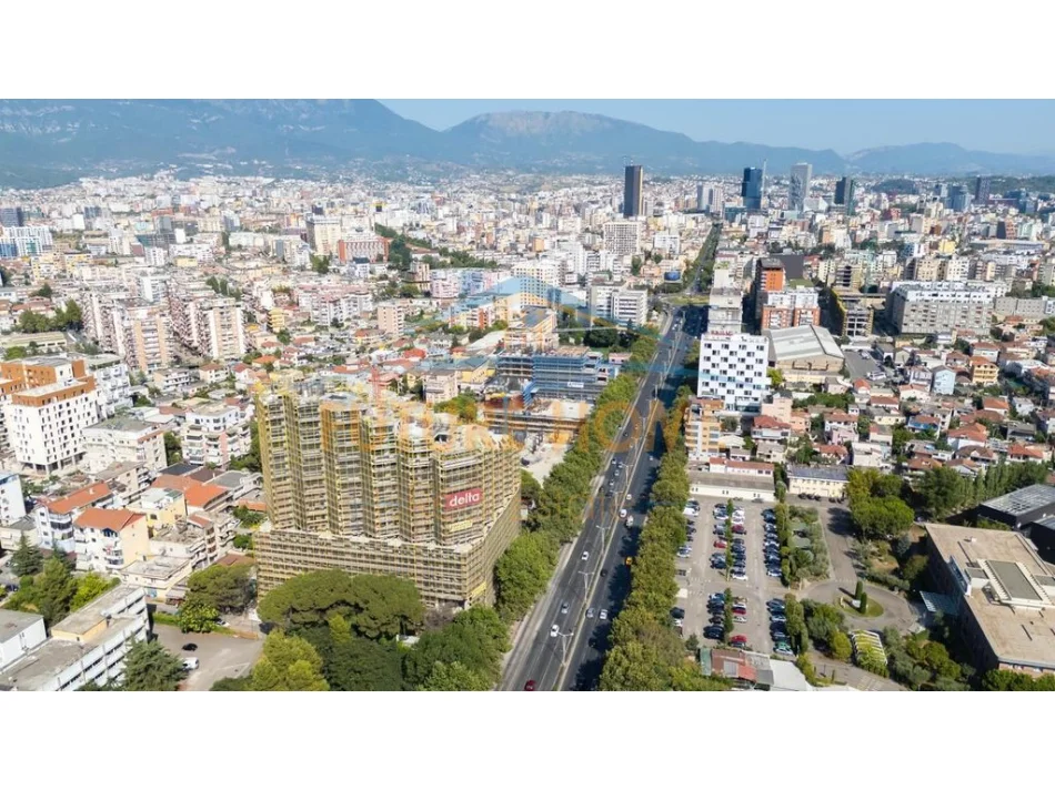 Tirane, shitet apartament 2+1+Ballkon Kati 9, 88 m² 155.000 € (Rruga Dritan Hoxha, Colonnade Building)