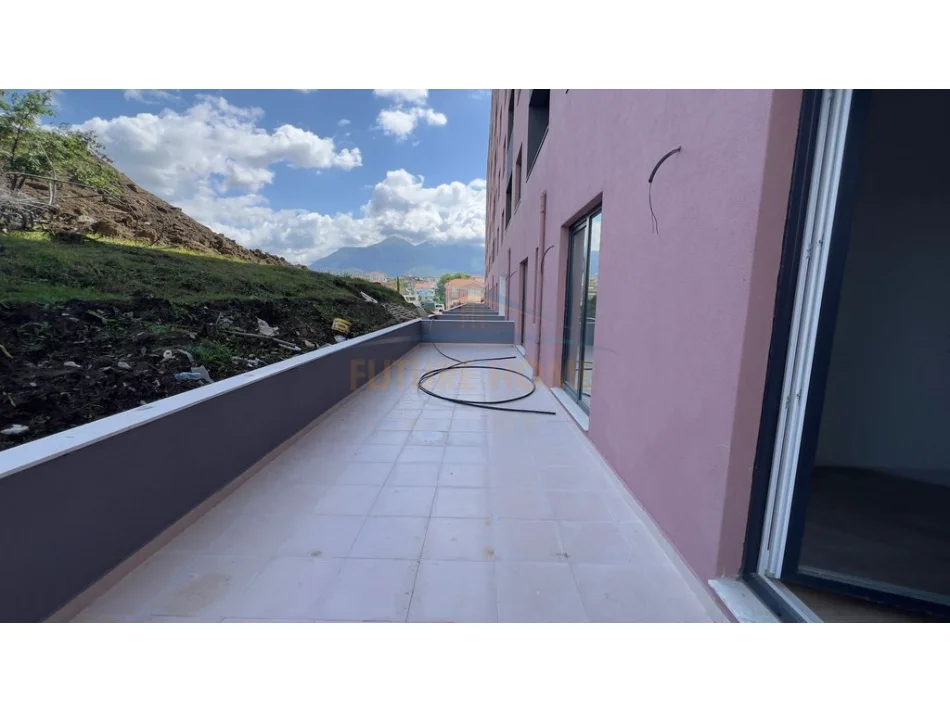 Tirane, shitet apartament 2+1 Kati 0, 101 m² 120.460 €