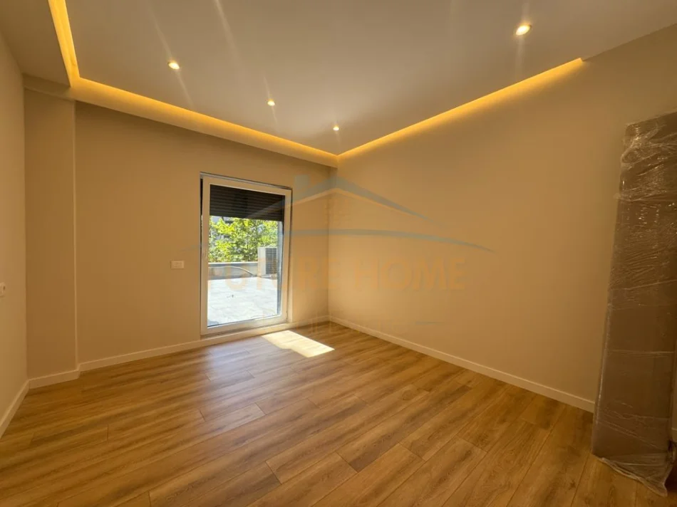 Tirane, shitet apartament 2+1 Kati 1, 106 m² 270.000 € (Rruga Panorama)