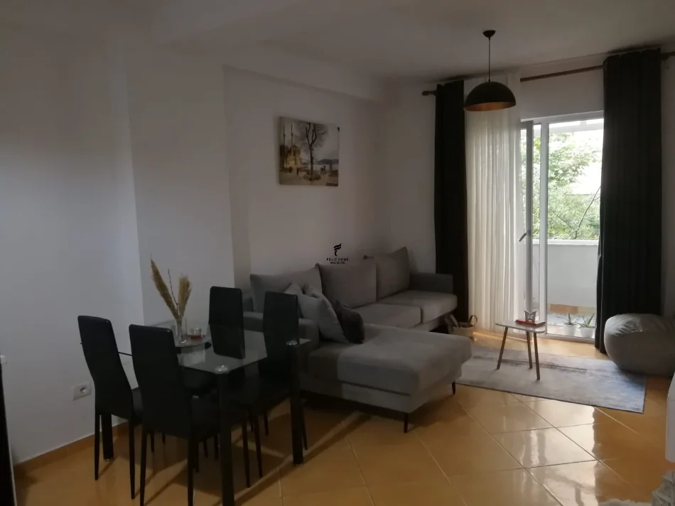 Tirane, shitet apartament 2+1 Kati 1, 82 m² 135.000 € (ASTIR)
