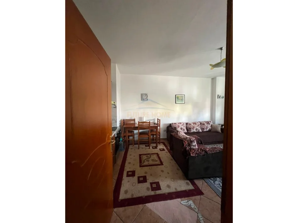 Tirane, shitet apartament 2+1 Kati 1, 89 m² 145.000 € (RRUGA 5 MAJI)