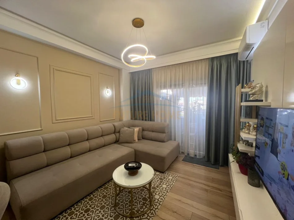 Tirane, shitet apartament 2+1 Kati 1, 91 m² (Rruga Jordan Misja)