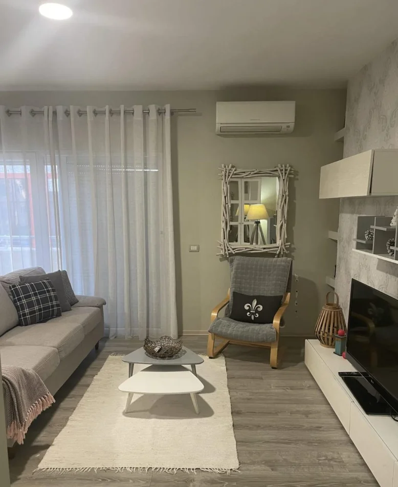 Tirane, shitet apartament 2+1 Kati 1, 98 m² 192.000 € (Kodra E Diellit 1)