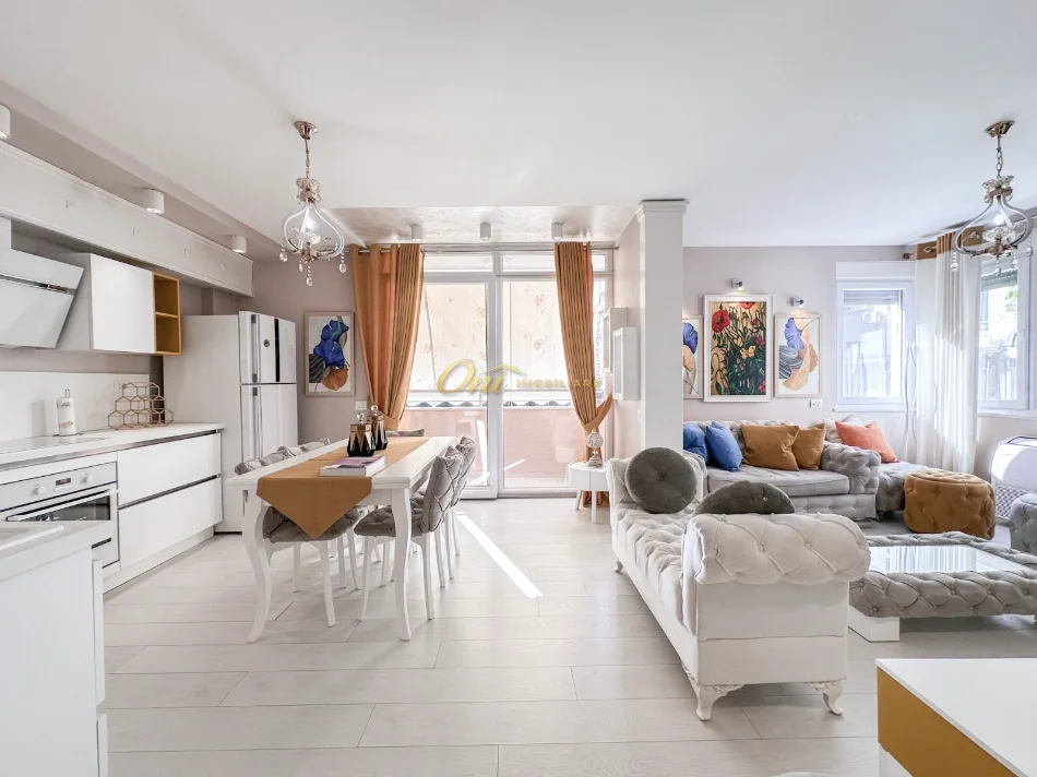 Tirane, shitet apartament 2+1 Kati 2, 105 m² 289.000 € (KOPSHTI ZOOLOGJIK)