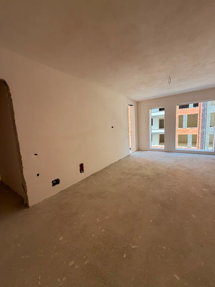 Tirane, shitet apartament 2+1 Kati 2, 110 m² 110.450 € (Ringside)