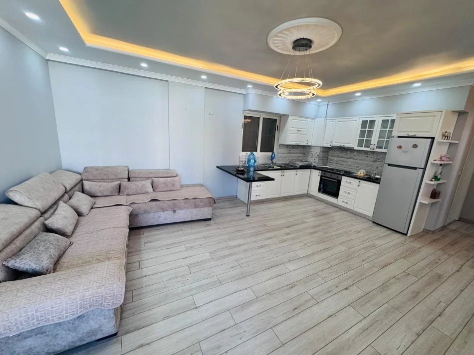 Tirane, shitet apartament 2+1 Kati 2, 94 m² 150.000 € (Fresku ,Rruga Dalip Topi)
