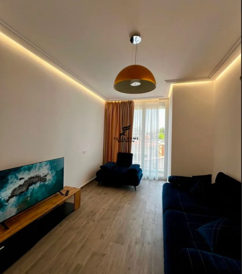 Tirane, shitet apartament 2+1 Kati 3, 100 m² 253.000 € (MEDRESEJA)