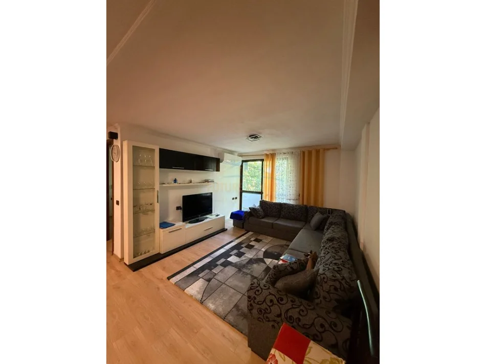 Tirane, shitet apartament 2+1 Kati 3, 101 m² 280.000 € (MYSLYM SHYRI)
