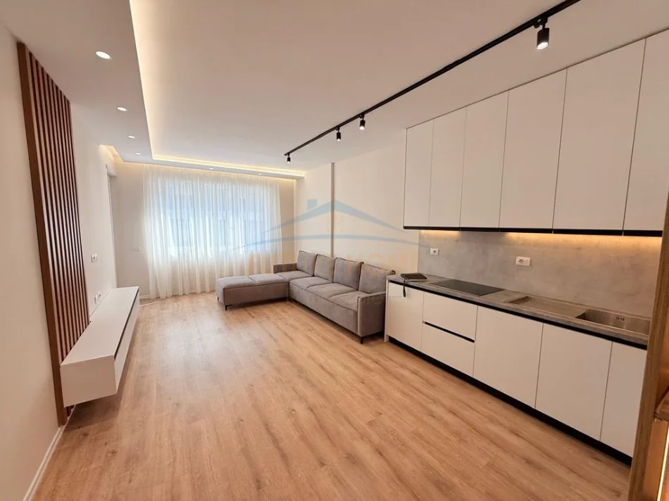 Tirane, shitet apartament 2+1 Kati 3, 104 m² (QTU)