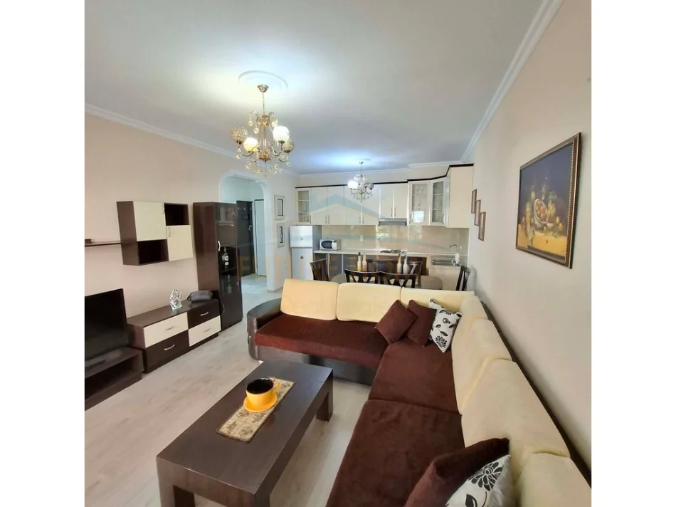 Tirane, shitet apartament 2+1 Kati 3, 107 m² 16.500.000 all (Unaza e re)