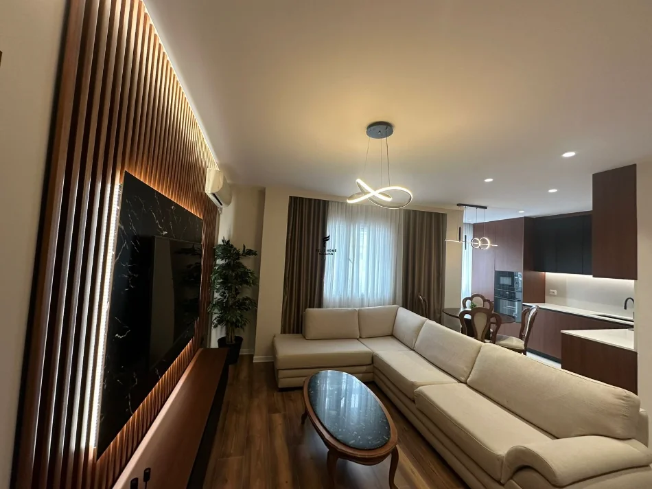 Tirane, shitet apartament 2+1 Kati 3, 110 m² 250.000 € (MINE PEZA)