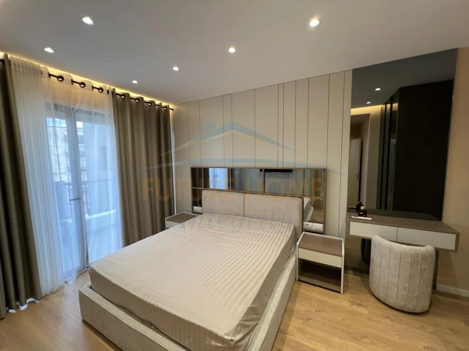Tirane, shitet apartament 2+1 Kati 3, 117 m² 370.000 € (Rruga e Durresit)