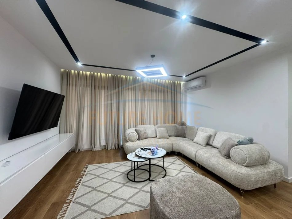 Tirane, shitet apartament 2+1 Kati 3, 123 m² 208.300 € (BULEVARDI I RI)