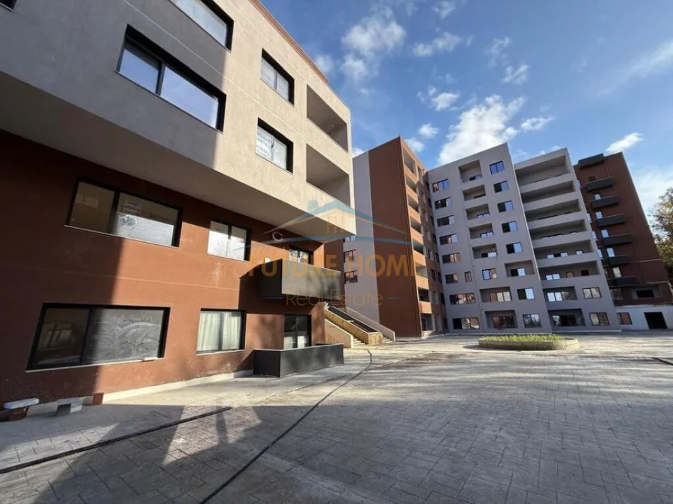Tirane, shitet apartament 2+1 Kati 3, 123 m² 210.000 € (Rruga e Elbasanit, prane Restorant Xibrakes)